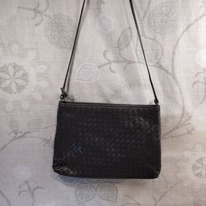 Chic Grey Woven Shoulder Bag